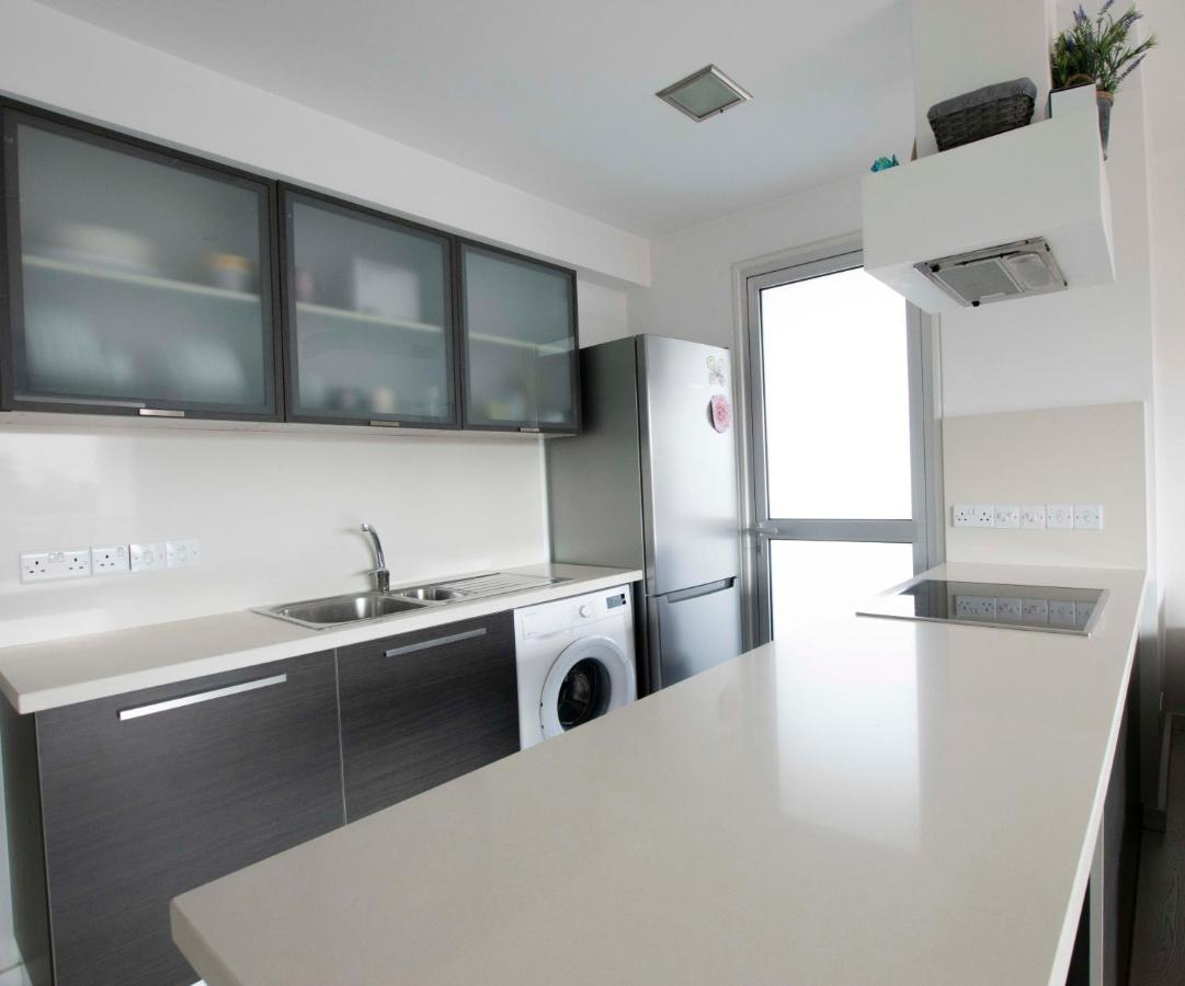 Glabur Stays - The Fabulous 2 Bdr - Nicosia City, Free Parking & Wifi, Welcomes You!!! Exterior photo
